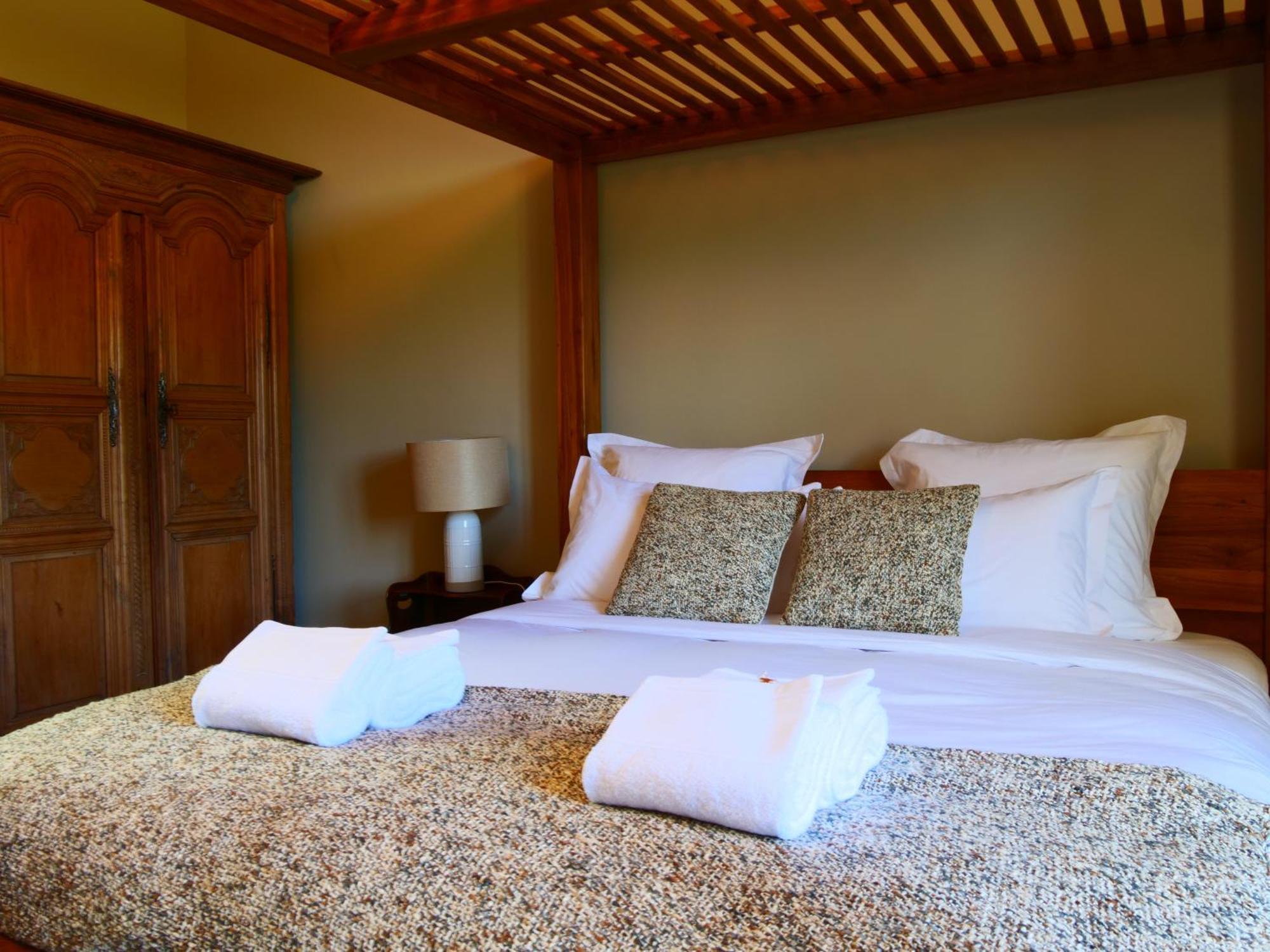 Bed and Breakfast Domaine Du Cloitre Пленёф-Валь-Андре Экстерьер фото